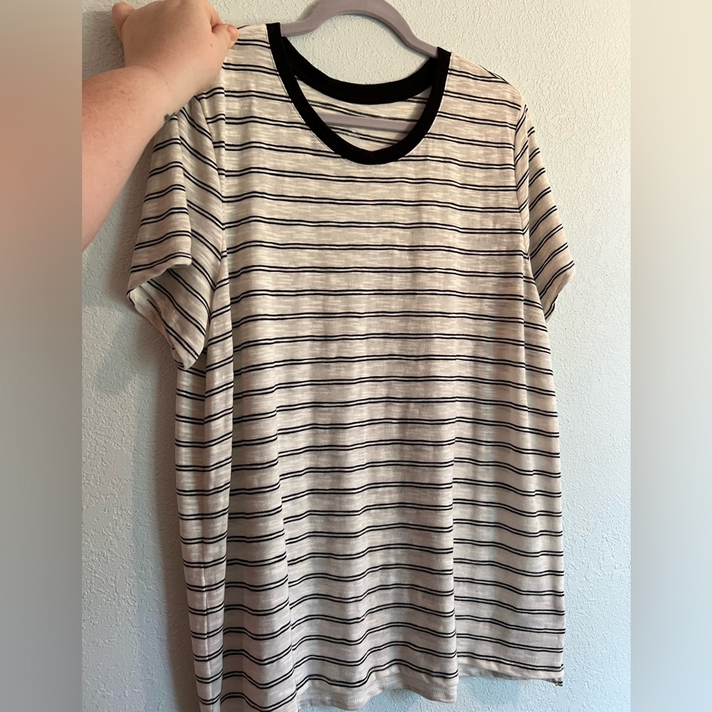 Crew Neck Tee